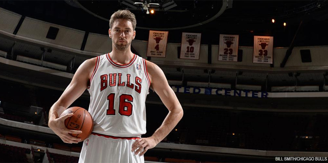 Pau Gasol de L.A. Lakers a Chicago Bulls